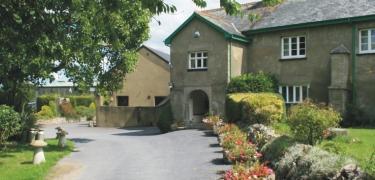 twelve oaks farmhouse